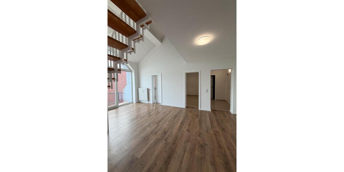 Maisonettenwohnung Püttlingen - 5 Zimmer, 92 m&sup2;, 800&euro; | Angebot:26664248