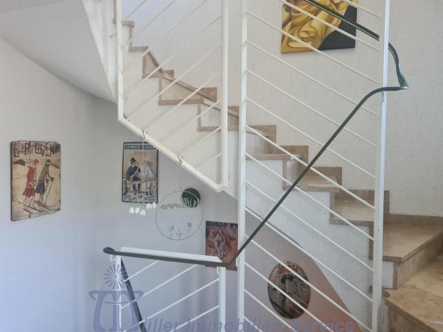 Großzügiges Wohnhaus mit Einliegerwohnung in Höhenlage von Neunkirchen - Einfamilienhaus Neunkirchen | Angebot:17333117