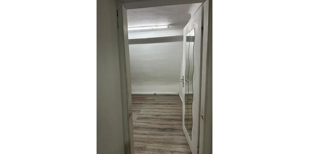 Dachgeschoßwohnung Völklingen - 6 Zimmer, 110 m&sup2;, 800&euro; | Angebot:25760210