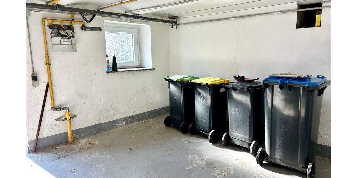 Mehrfamilienhaus, Wohnhaus Illingen Hüttigweiler - 5 Zimmer, 135 m&sup2;, 147.000&euro; | Angebot:25821554