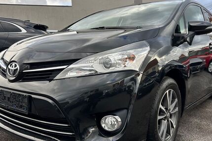 Toyota Verso 102.813 km 11.990 &euro; Saarbrücken 66117