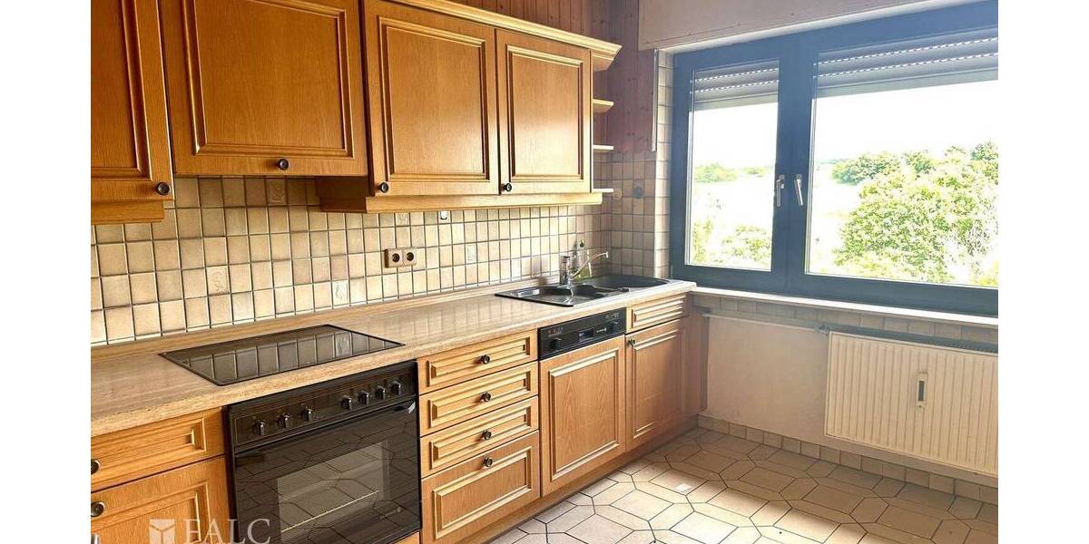 Einfamilienhaus Saarwellingen Schwarzenholz - 8 Zimmer, 190 m&sup2;, 189.000&euro; | Angebot:26730955
