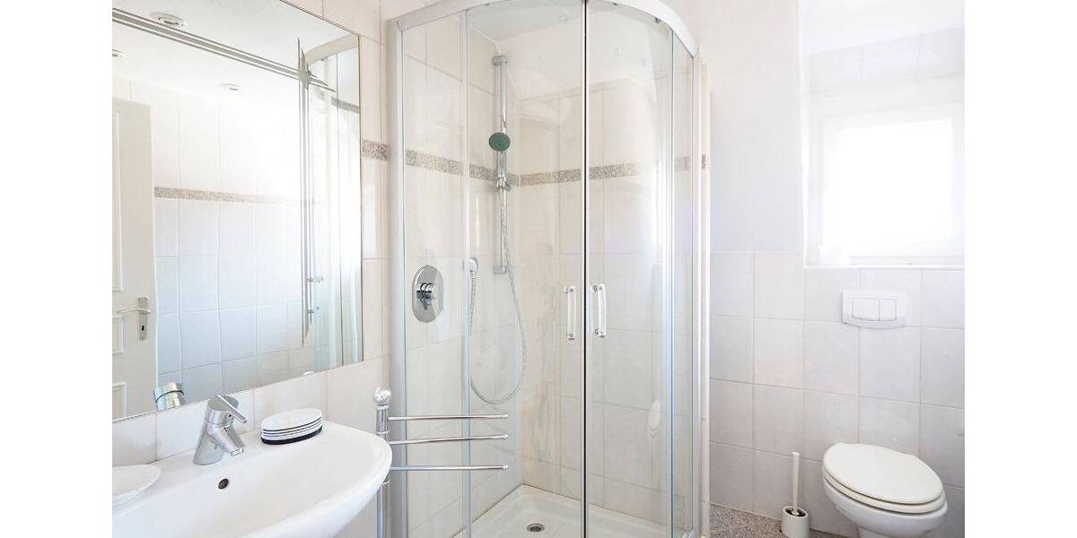 Einfamilienhaus Heusweiler Holz - 6 Zimmer, 1.350&euro; | Angebot:25928510