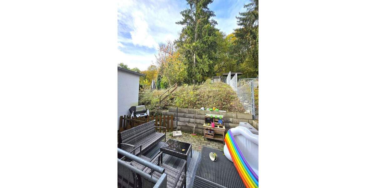 Reihenmittelhaus Saarbrücken Altenkessel - 5 Zimmer, 115 m&sup2;, 234.900&euro; | Angebot:25677420