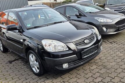 Kia Rio 140.000 km 3.390 &euro; Saarlouis 66740