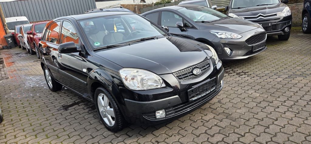Kia Rio 140.000 km 3.390 &euro; Saarlouis 66740
