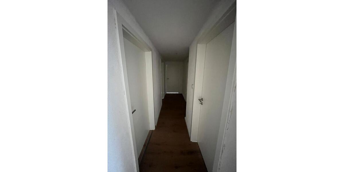 Dachgeschoßwohnung Saarbrücken St. Arnual - 3 Zimmer, 60 m&sup2;, 550&euro; | Angebot:26649521