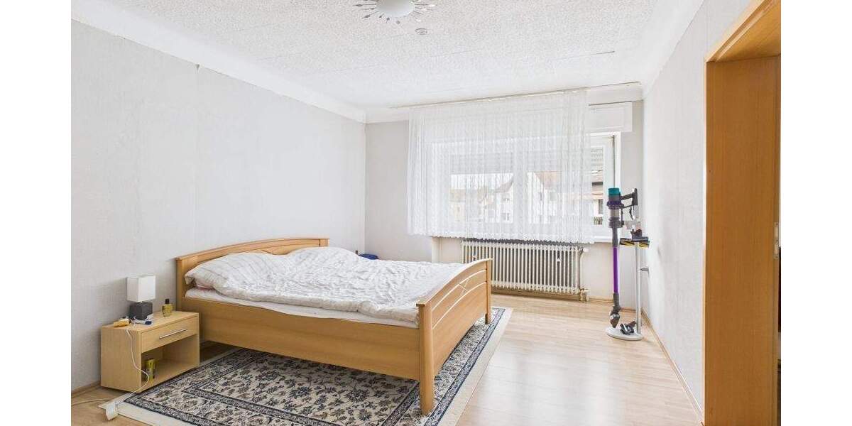 Mehrfamilienhaus, Wohnhaus Eppelborn / Wiesbach Wiesbach - 7 Zimmer, 239 m&sup2;, 220.000&euro; | Angebot:25687894