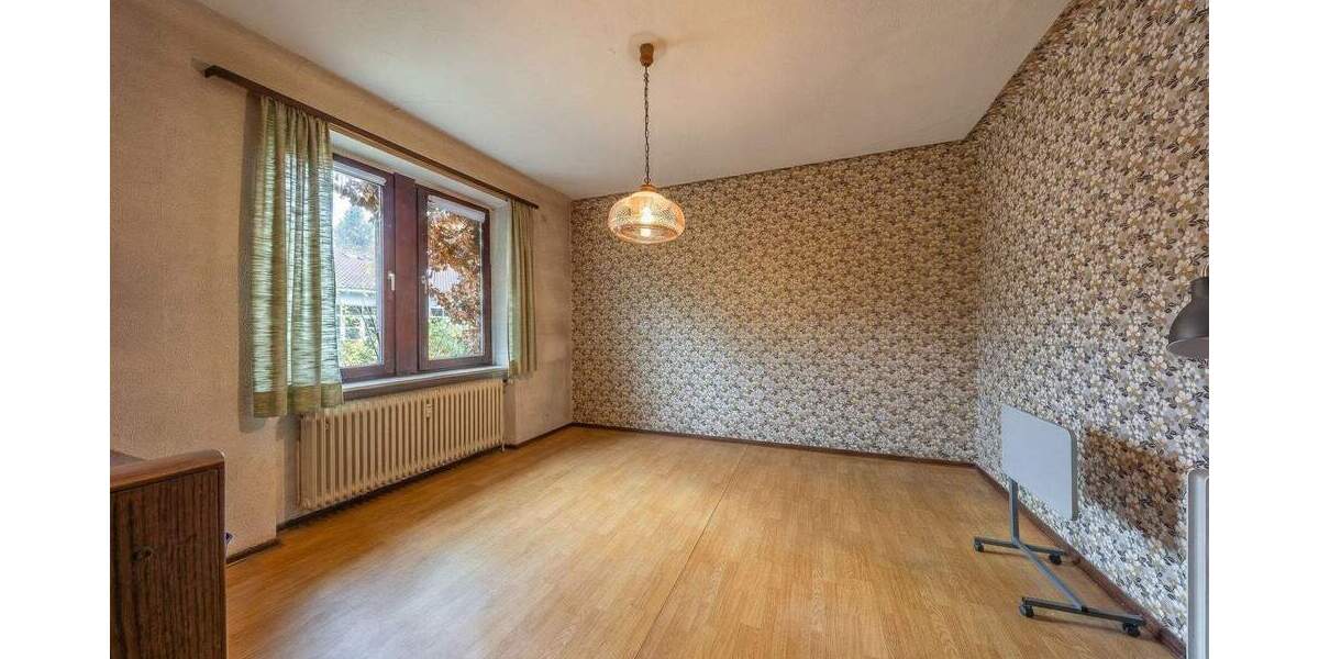 Einfamilienhaus Hornbach - 1 Zimmer, 290 m&sup2;, 160.000&euro; | Angebot:25691436