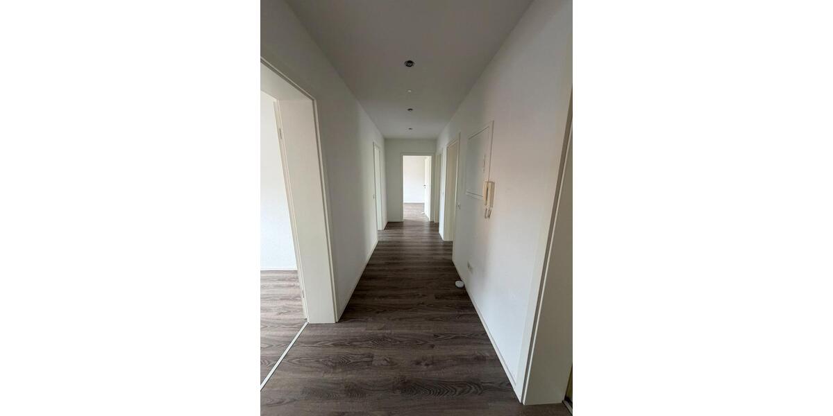 Erdgeschoßwohnung Heusweiler - 4 Zimmer, 98 m&sup2;, 800&euro; | Angebot:26558302