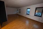 Etagenwohnung Schiffweiler - 2 Zimmer, 100 m&sup2;, 750&euro; | Angebot:25099914