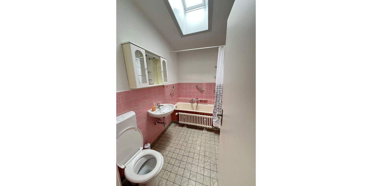 Reihenmittelhaus Saarbrücken Eschberg - 4 Zimmer, 100 m&sup2;, 329.000&euro; | Angebot:25780286