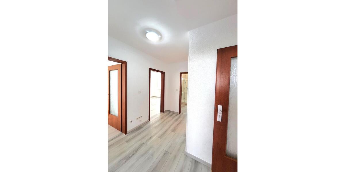 Etagenwohnung Neunkirchen - 3 Zimmer, 70 m&sup2;, 700&euro; | Angebot:25828085