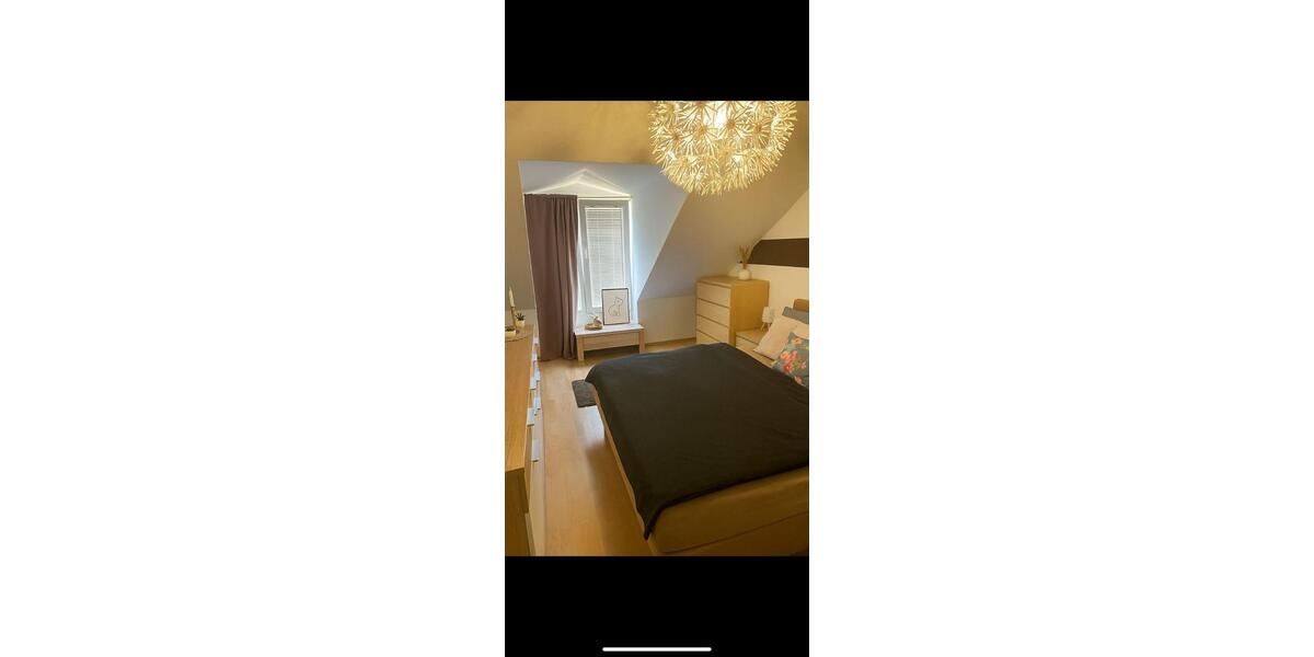 Dachgeschoßwohnung Saarbrücken Kieselhumes - 3 Zimmer, 69 m&sup2;, 769&euro; | Angebot:26656349