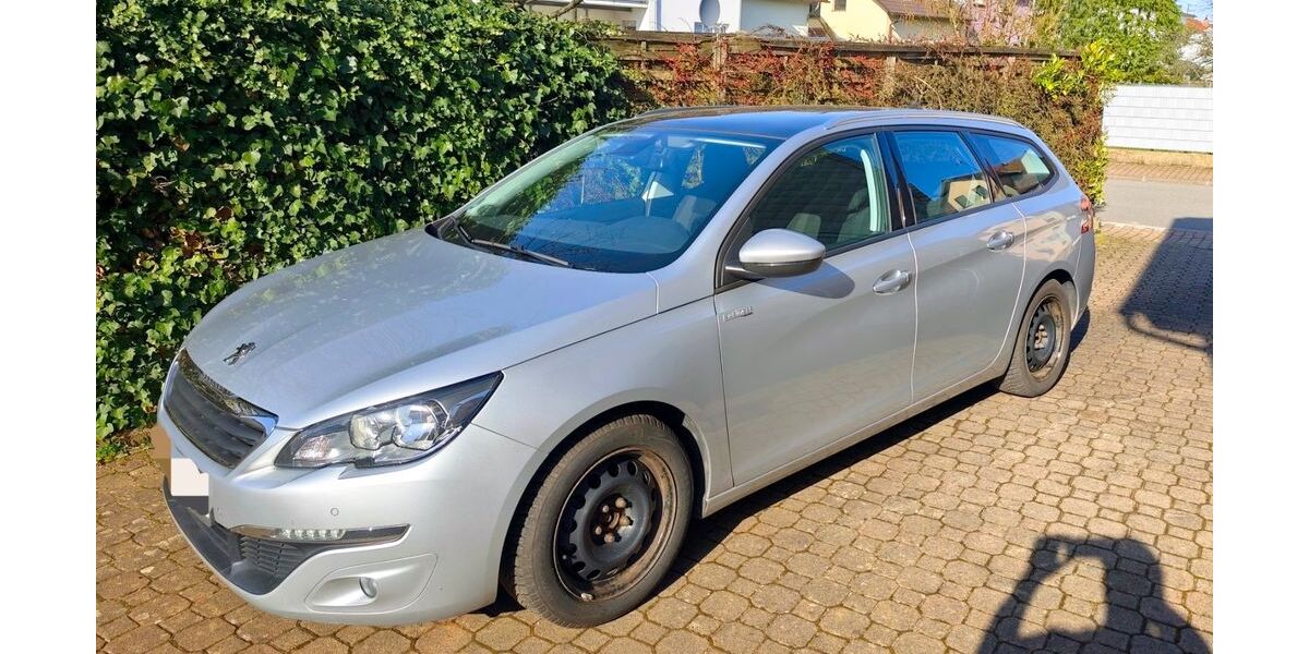 Peugeot 308 129.300 km 7.500 &euro; Schwalbach 66773