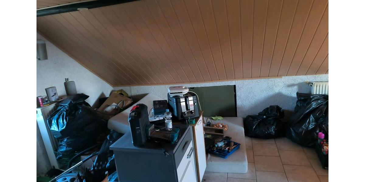 Dachgeschoßwohnung Quierschied - 2 Zimmer, 55 m&sup2;, 500&euro; | Angebot:25307880