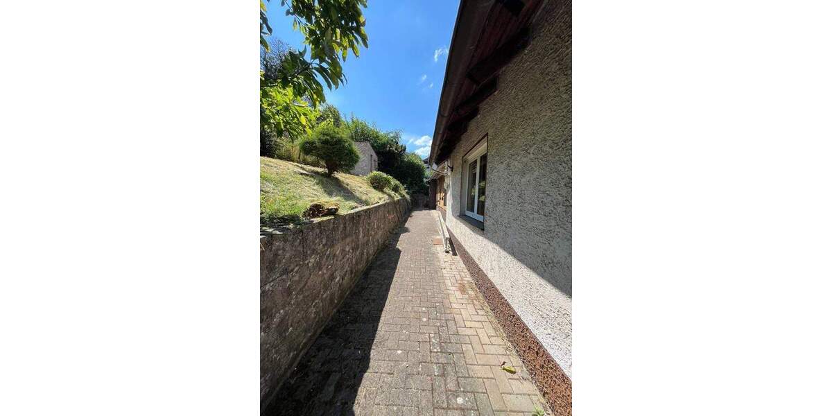 Mehrfamilienhaus, Wohnhaus Spiesen-Elversberg Elversberg - 7 Zimmer, 150 m&sup2;, 140.000&euro; | Angebot:25769640