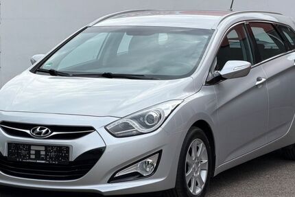 Hyundai i40 245.000 km 4.699 &euro; Völklingen 66333