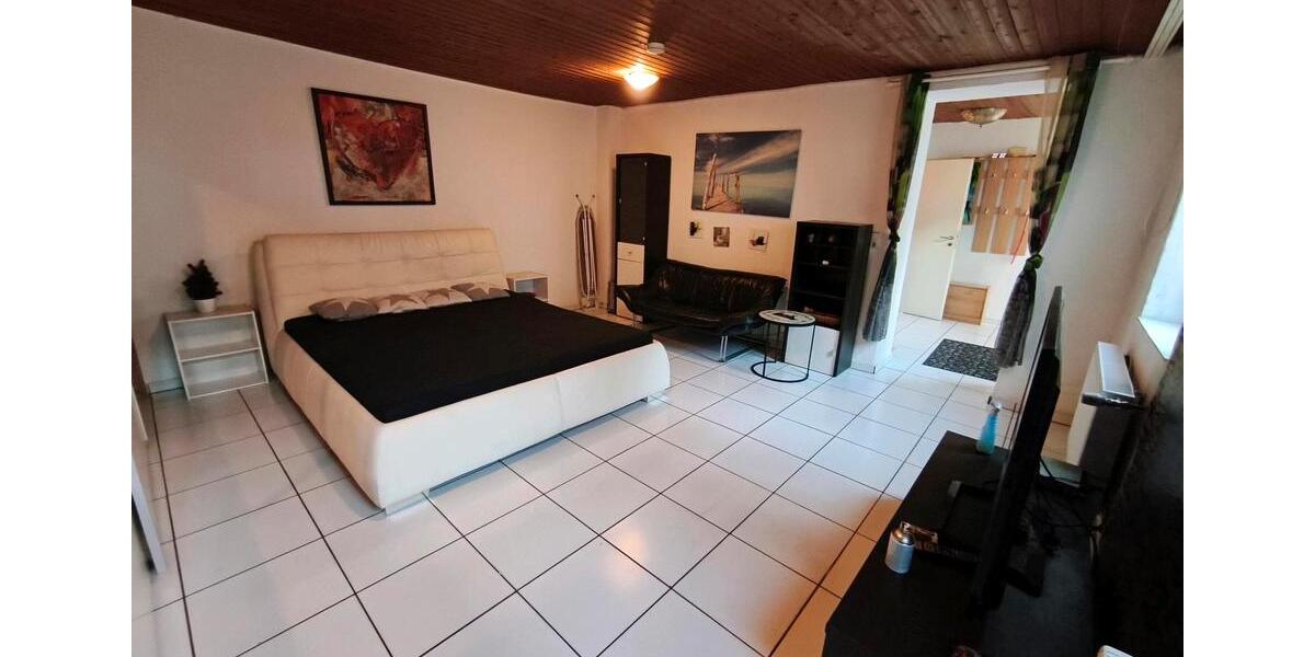 Erdgeschoßwohnung Saarbrücken Neue Bremm - 1 Zimmer, 50 m&sup2;, 475&euro; | Angebot:26056733