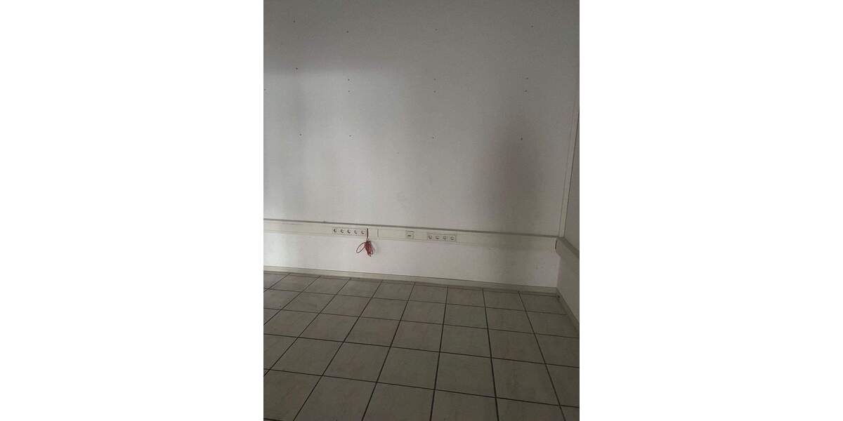 Gewerbeobjekt Saarlouis Roden - 900&euro; | Angebot:25663143