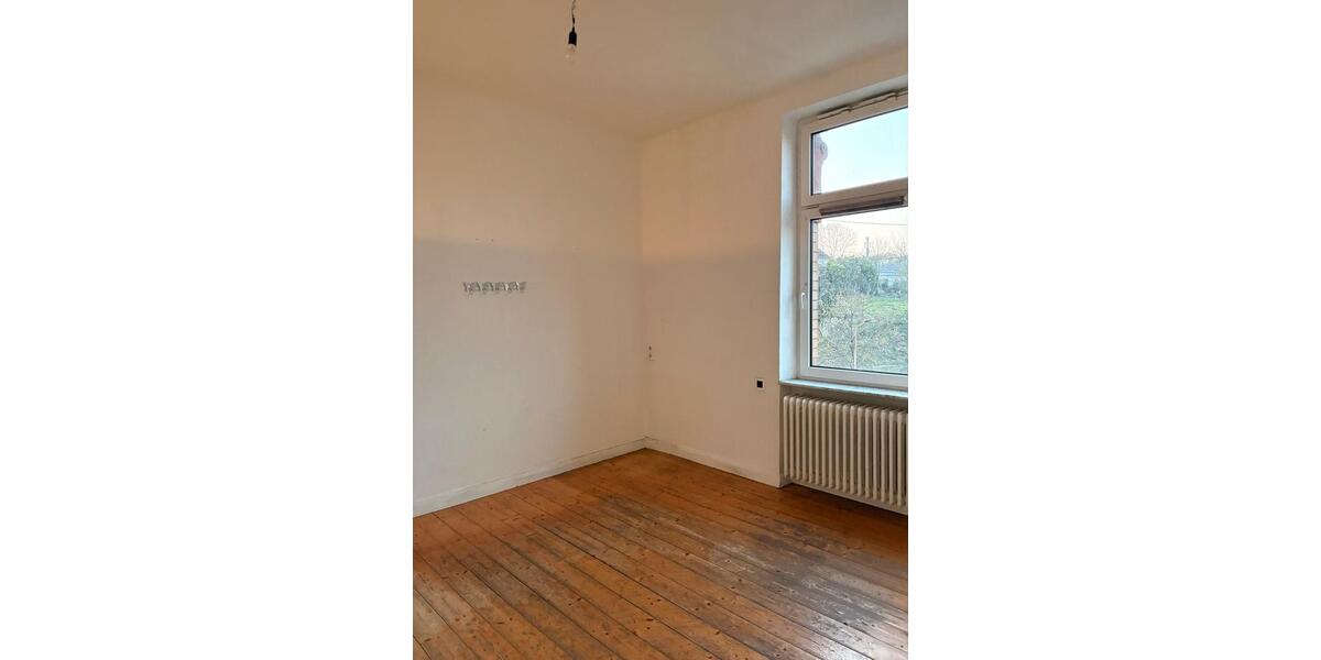 Etagenwohnung Neunkirchen - 3 Zimmer, 90 m&sup2;, 550&euro; | Angebot:25879533