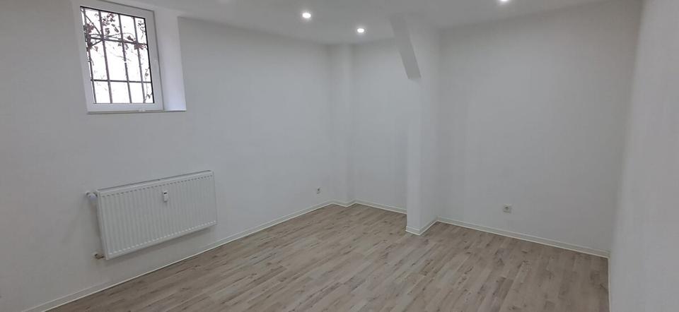 Erdgeschoßwohnung Kirkel - 1 Zimmer, 60 m&sup2;, 680&euro; | Angebot:24978413