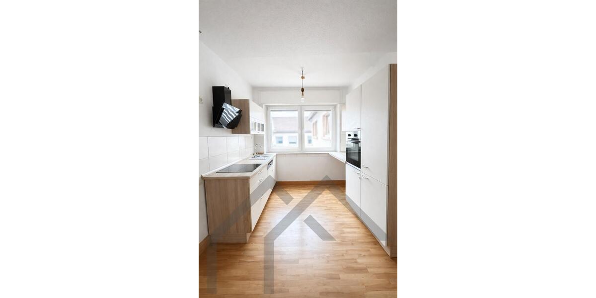 Etagenwohnung Blieskastel - 3 Zimmer, 83 m&sup2;, 700&euro; | Angebot:26620855
