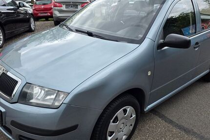 Skoda Fabia 147.000 km 1.300 &euro; Saarbrücken - Burbach 66115