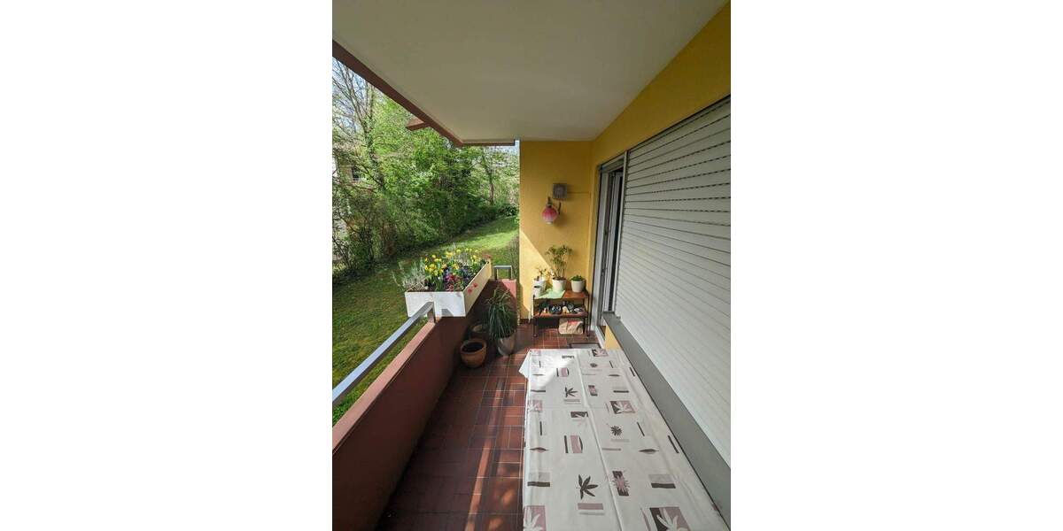 Etagenwohnung Saarbrücken Eschberg - 3 Zimmer, 89 m&sup2;, 199.000&euro; | Angebot:26723917