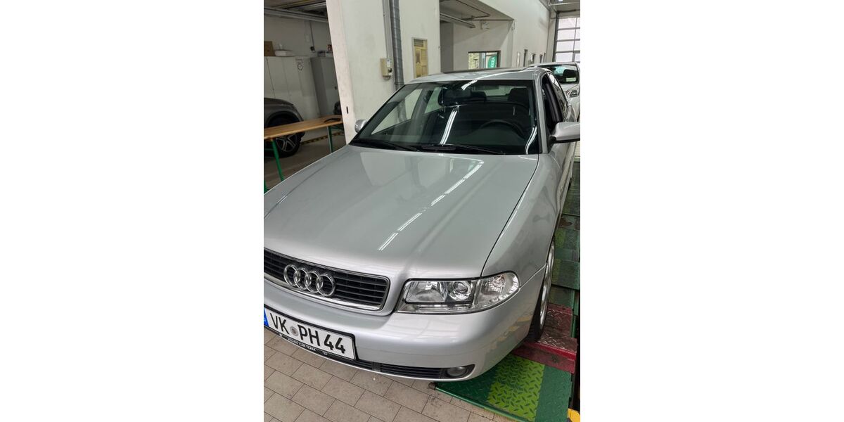 Audi A4 40.500 km 8.400 &euro; Völklingen-Ludweiler 66333