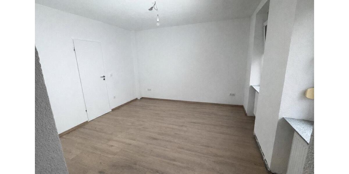 Erdgeschoßwohnung Sulzbach (Saar) - 2 Zimmer, 60 m&sup2;, 550&euro; | Angebot:25344016