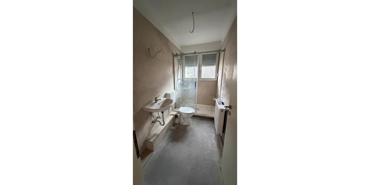 Dachgeschoßwohnung Wallerfangen - 3 Zimmer, 62 m&sup2;, 700&euro; | Angebot:25648969