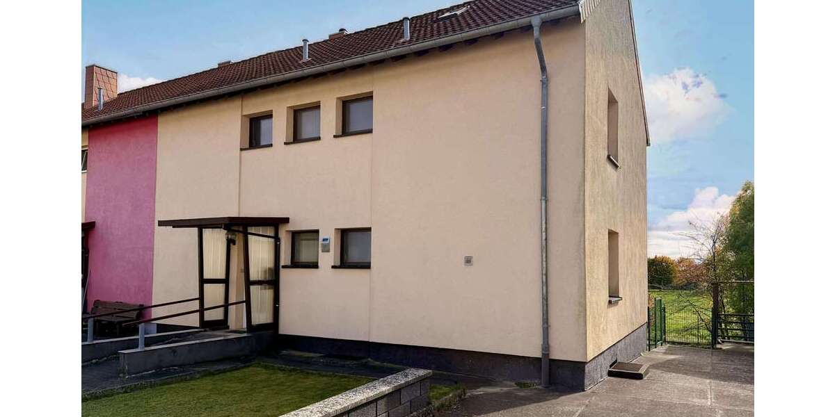 Einfamilienhaus Überherrn - 5 Zimmer, 115 m&sup2;, 175.000&euro; | Angebot:23153549