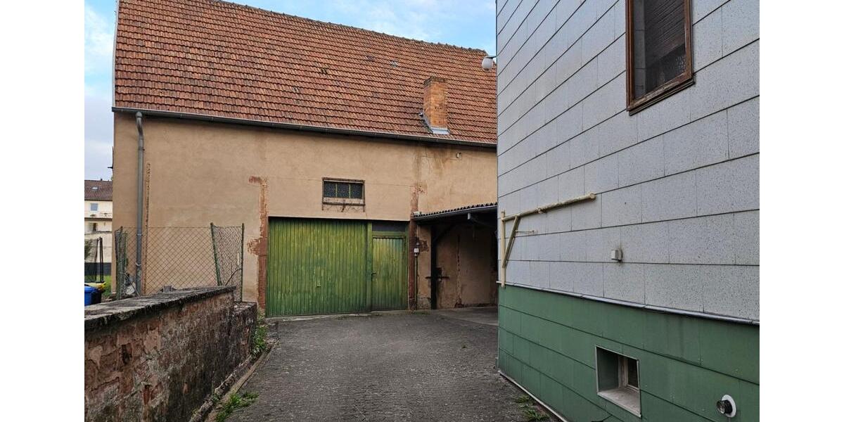 Einfamilienhaus Zweibrücken - 6 Zimmer, 125 m&sup2;, 170.000&euro; | Angebot:26700224