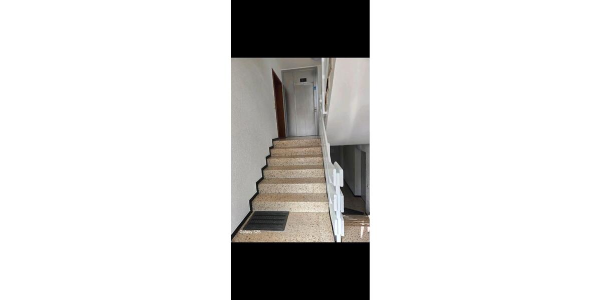 Dachgeschoßwohnung Saarbrücken Neue Bremm - 4 Zimmer, 86 m&sup2;, 263.000&euro; | Angebot:27204612