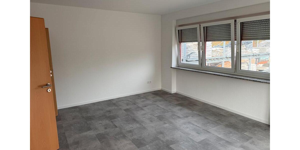 Etagenwohnung Gersheim - 3 Zimmer, 72 m&sup2;, 500&euro; | Angebot:25413023