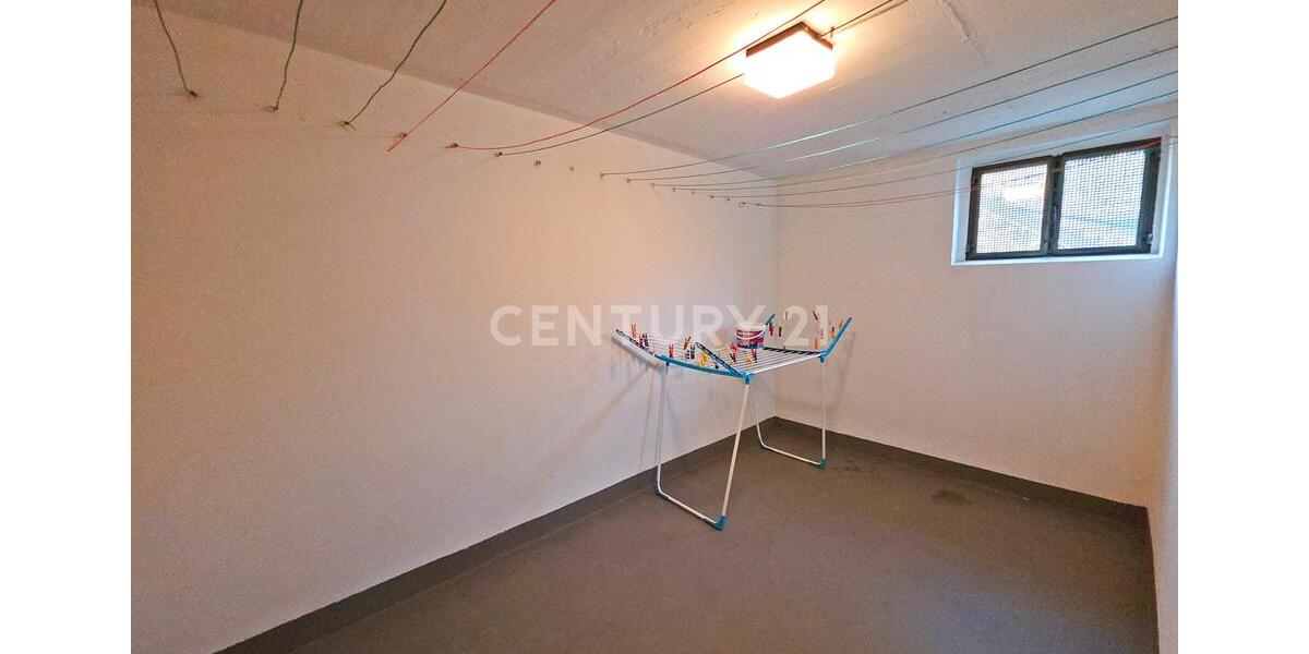 Etagenwohnung Saarbrücken Kieselhumes - 4 Zimmer, 84 m&sup2;, 1.090&euro; | Angebot:26381067