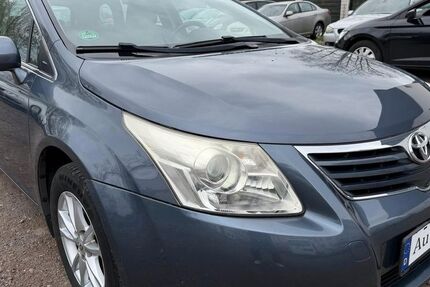 Toyota Avensis 102.142 km 9.300 &euro; Saarbrücken 66115