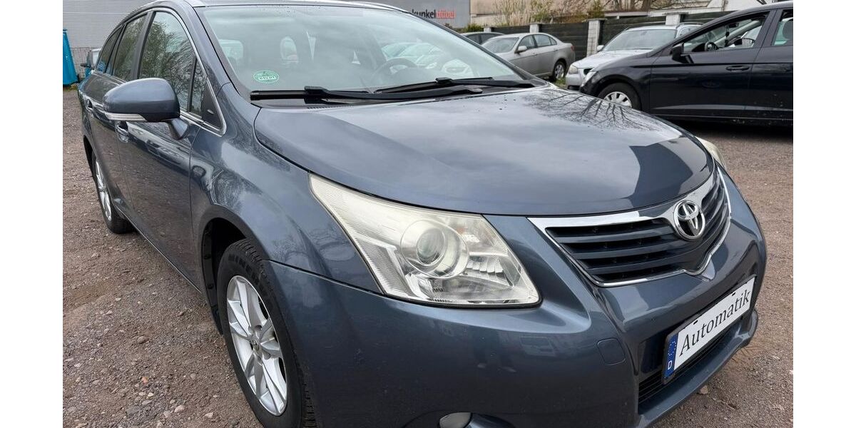 Toyota Avensis 102.142 km 9.300 &euro; Saarbrücken 66115