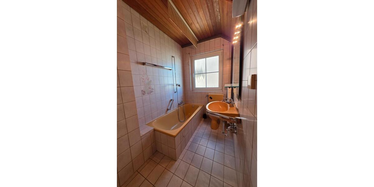 Etagenwohnung Spiesen-Elversberg Elversberg - 4 Zimmer, 94 m&sup2;, 790&euro; | Angebot:26350038