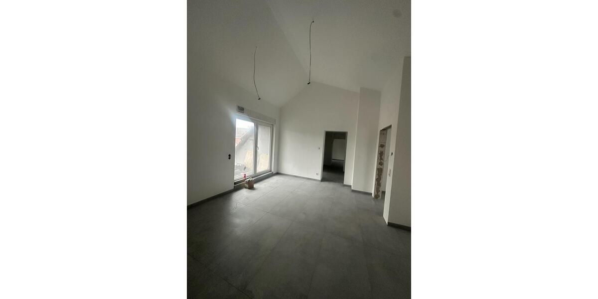 Dachgeschoßwohnung Blieskastel - 3 Zimmer, 85 m&sup2;, 900&euro; | Angebot:26594128