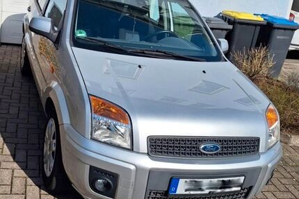Ford Fusion 66.600 km 4.800 &euro; Völklingen 66333