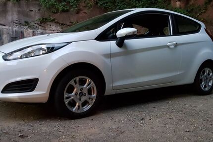 Ford Fiesta 92.000 km 4.000 &euro; Homburg 66424