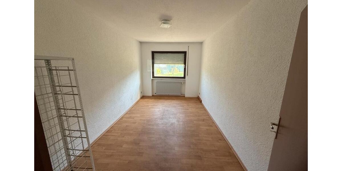 Einfamilienhaus Wadgassen - 11 Zimmer, 270 m&sup2;, 339.000&euro; | Angebot:25323564