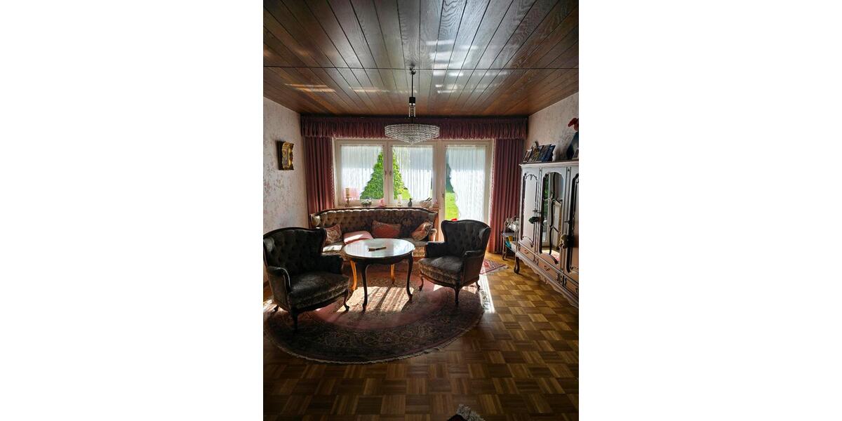 Mehrfamilienhaus, Wohnhaus Völklingen - 7 Zimmer, 160 m&sup2;, 325.000&euro; | Angebot:26750439