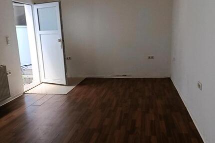 Wohnung Saarbrücken Brebach-Fechingen - 1 Zimmer, 25 m&sup2;, 310&euro; | Angebot:27637508