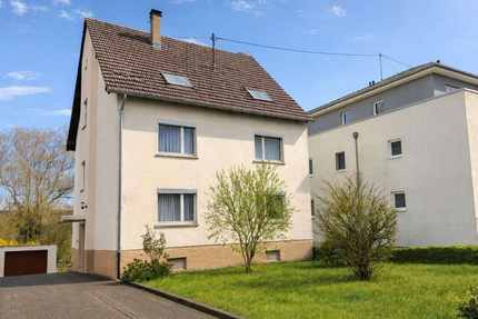 Haus Saarbrücken West - 9 Zimmer, 160 m&sup2;, 199.000&euro; | Angebot:25995566