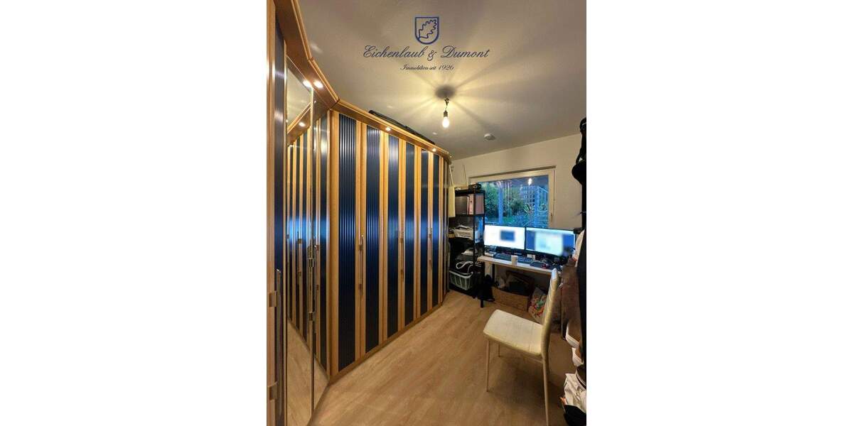 Mehrfamilienhaus, Wohnhaus Schwalbach - 8 Zimmer, 217 m&sup2;, 490.000&euro; | Angebot:25779317