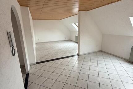 Wohnung Neunkirchen Kohlhof - 3 Zimmer, 80 m&sup2;, 650&euro; | Angebot:26042556