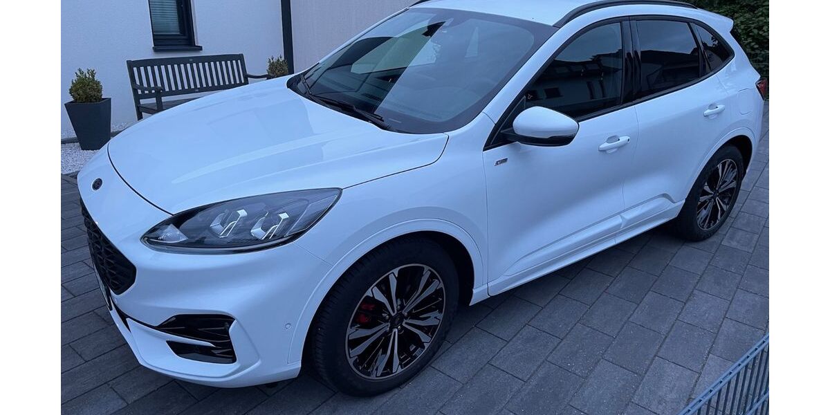 Ford Kuga 39.000 km 26.000 &euro; Homburg 66424